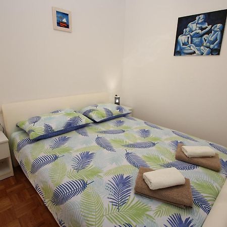 Apartment Luigi Poreč Dış mekan fotoğraf