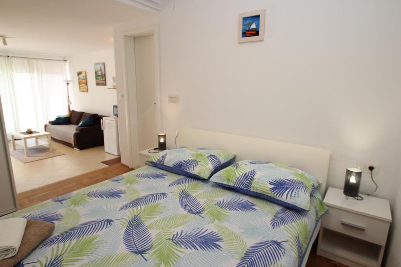 Apartment Luigi Poreč Dış mekan fotoğraf
