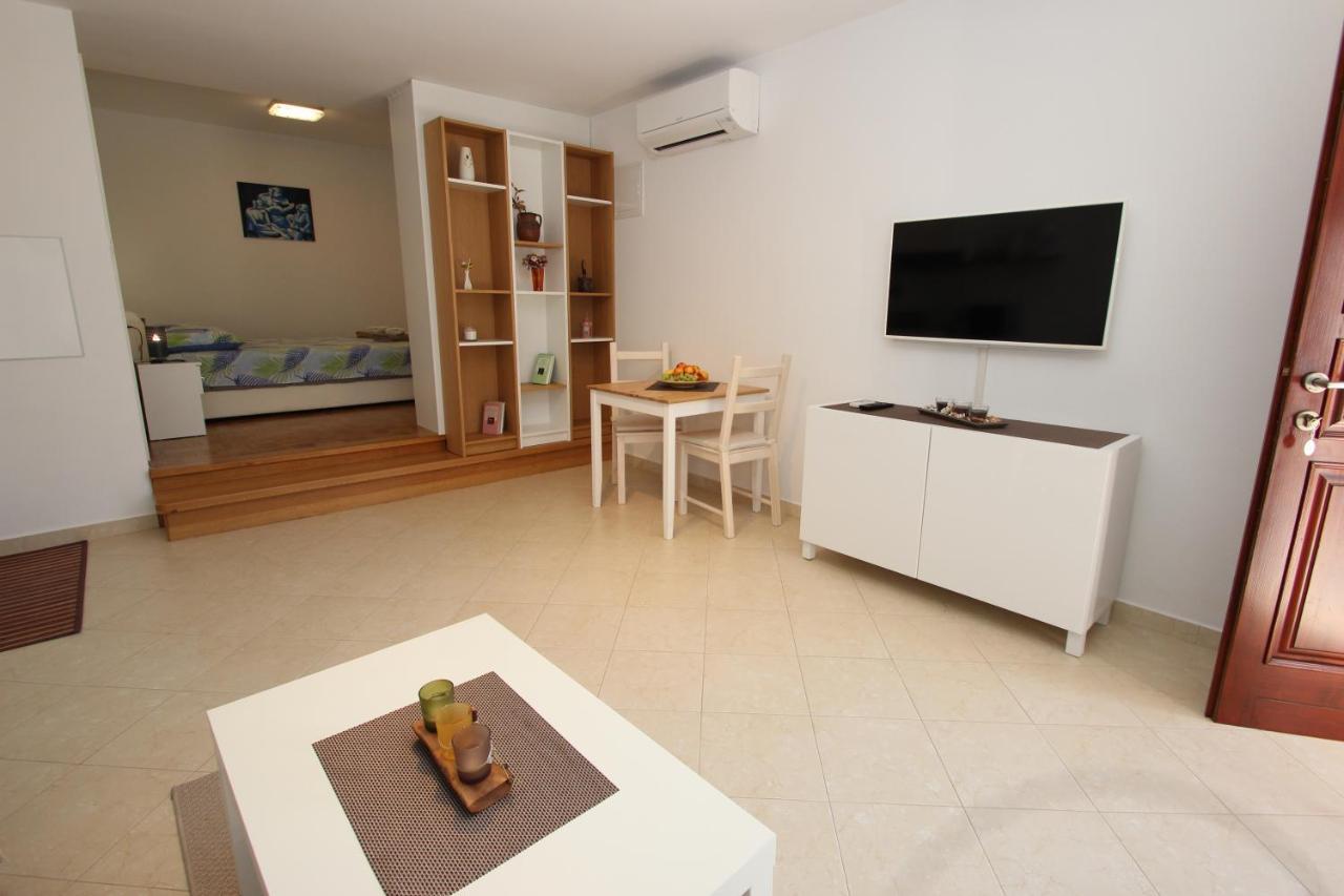Apartment Luigi Poreč Dış mekan fotoğraf