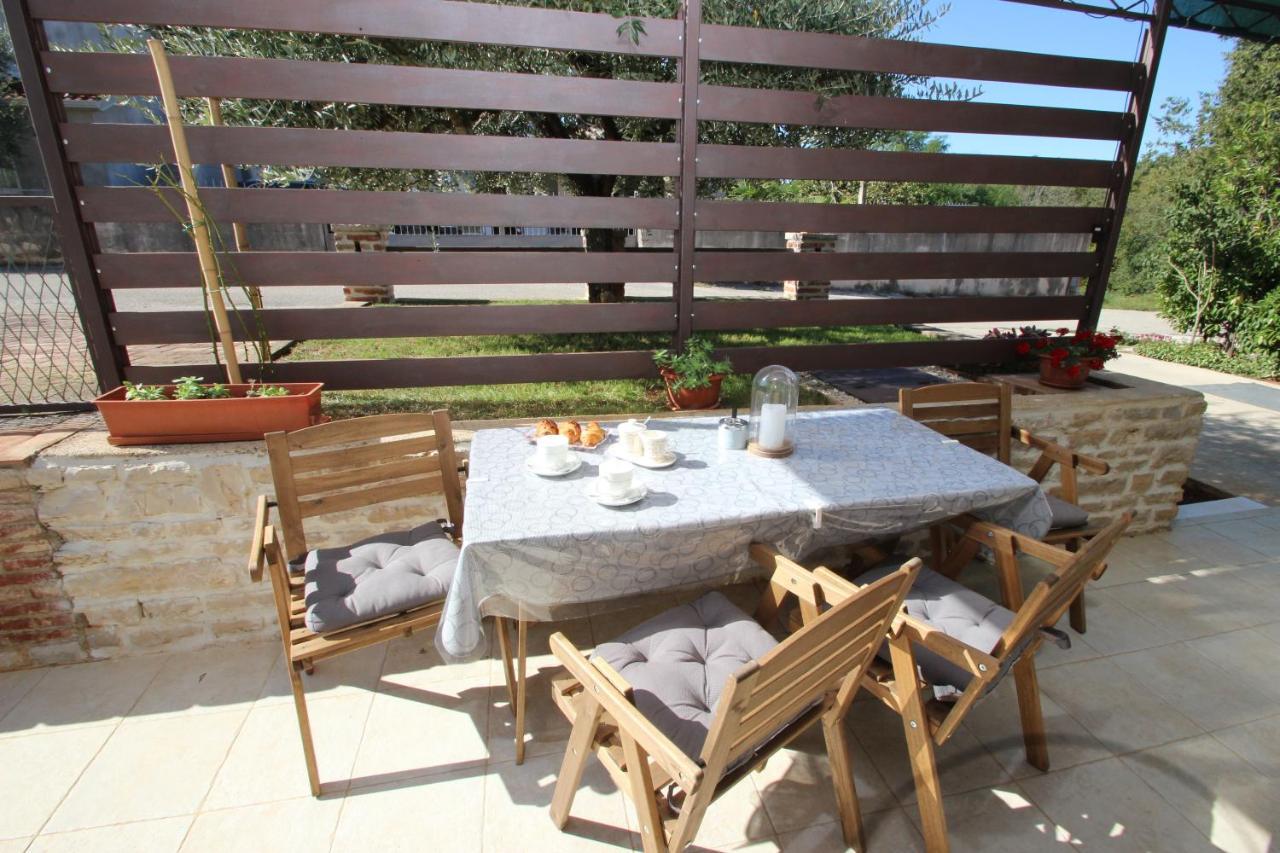 Apartment Luigi Poreč Dış mekan fotoğraf