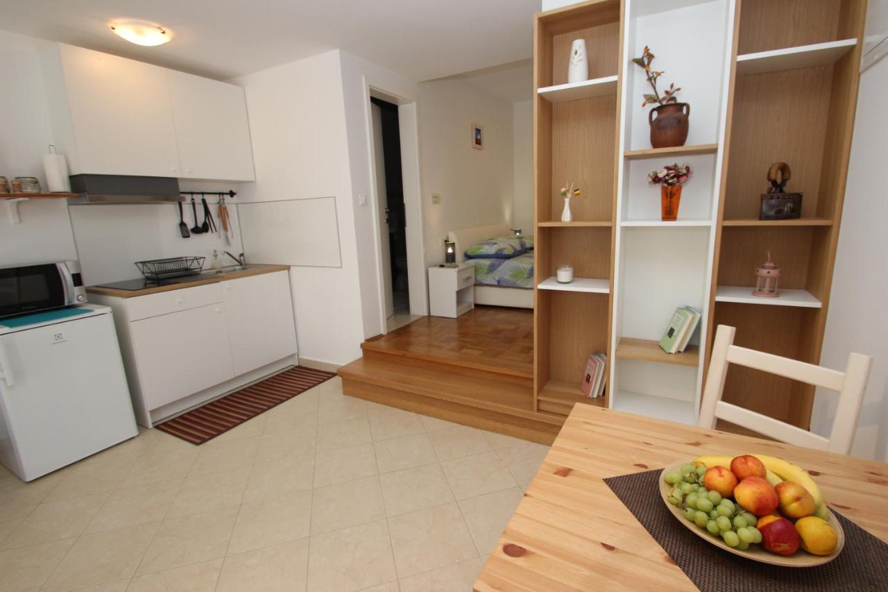 Apartment Luigi Poreč Dış mekan fotoğraf